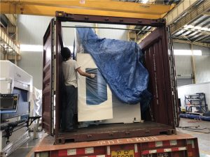 പാക്കേജ് ഡെലിവറി